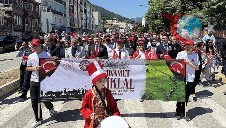 İnebolu’da İstiklal Yolu Yürüyüşü Başladı: Tarihe Saygı ve Vefa Dolu Anlamlı Etkinlik
