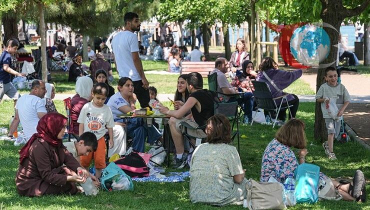İstanbul Bayram Coşkusuyla Renklendi