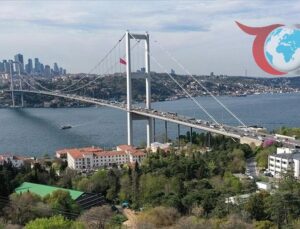 İstanbul Boğazı’nda gemi trafiği çift yönlü askıya alındı