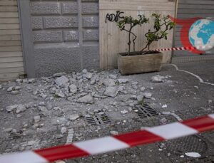 İtalya’nın Campi Flegrei Bölgesinde Korkutan Deprem