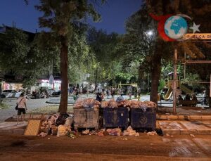 İzmir Buca’da Çöp Krizi: İşçiler Grevde, Sokaklar Çöp Yığını ile Dolu