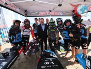 İzmir, Dünya Motosurf Şampiyonası ile Spor Turizminde Öne Çıkıyor