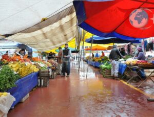 Kartepe’de Bayram Alışverişine Özel Semt Pazarları Düzenlemesi