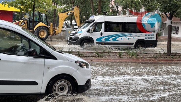Konya’da Dolu ve Sağanak Etkisini Gösteriyor