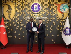 Kütahya ve Denguele Arasında Güçlenen Kardeşlik Bağları