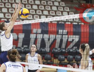 Merinos Voleybol Sultanlar Ligi’ne Hazırlanıyor