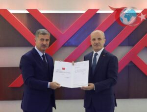 Prof. Dr. İlhami Gülçin, Ağrı İbrahim Çeçen Üniversitesi Rektörü Olarak Göreve Başladı