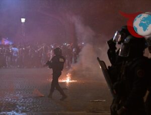 PSG’nin şampiyonluğunun ardından Fransa’da çıkan olaylarda 81 kişi gözaltına alındı