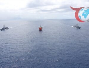 Somali Cumhurbaşkanı Oruç Reis Araştırma Gemisini Ziyaret Etti