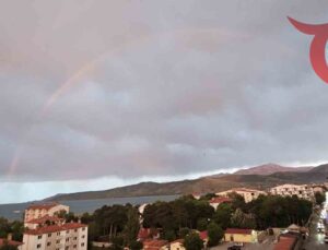 Tatvan’da Gökyüzünün Büyüleyici Dansı: Gökkuşağı ve Kızıllık