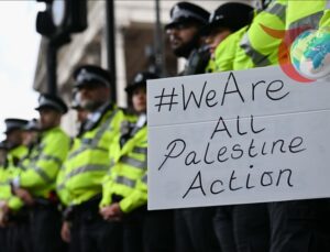 Trafalgar Meydanı’nda Palestine Action Protestosu