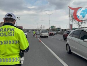 Üsküdar Mitingi Nedeniyle Trafik Düzenlemesi: Alternatif Yollar Belirlendi