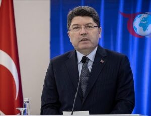 AK Gençlik: Türkiye’nin Aydınlık Geleceği