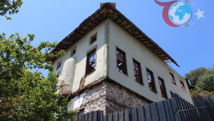 Akçakoca’daki Tarihi Caminin Restorasyonu Başladı