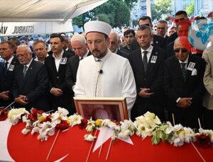 Altan Öymen İçin Son Görev: İstanbul’da Duygusal Veda