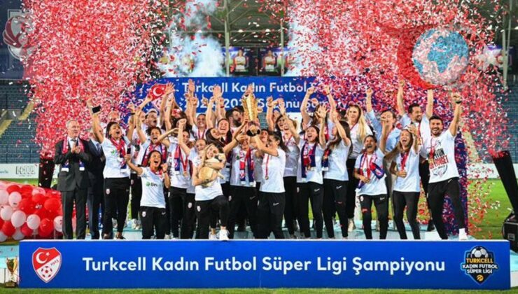 Ankara Büyükşehir Belediyesi Fomget G.S.K., Kadın Futbol Süper Ligi Şampiyonu Oldu!