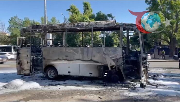 Ankara-Eskişehir Yolunda Midibüste Çıkan Yangın Paniğe Sebep Oldu