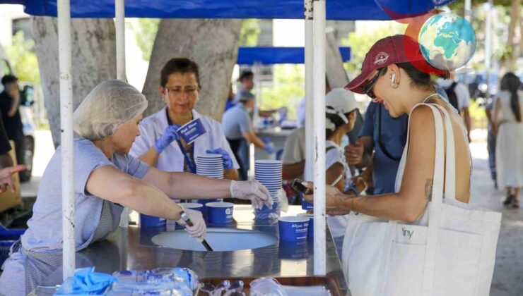 Antalya’da Aşure Geleneği Bu Yıl da Devam Ediyor