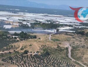 Antalya’da Yerleşim Yerine Yakın Makilik Alanda Yangın