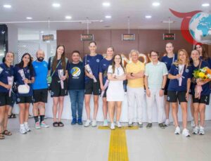 Aydın Büyükşehir Belediyespor Kadın Voleybol Takımı, Sezona Sağlık Kontrolleriyle Hazırlanıyor