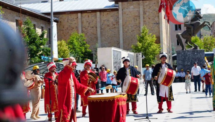 Bayburt’ta Dede Korkut Şölenlerinde Coşku Dolu Anlar Yaşandı