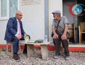 Bir Ömür Boyunca Sadakatle Bekleyen Aşık: Orhan Turan