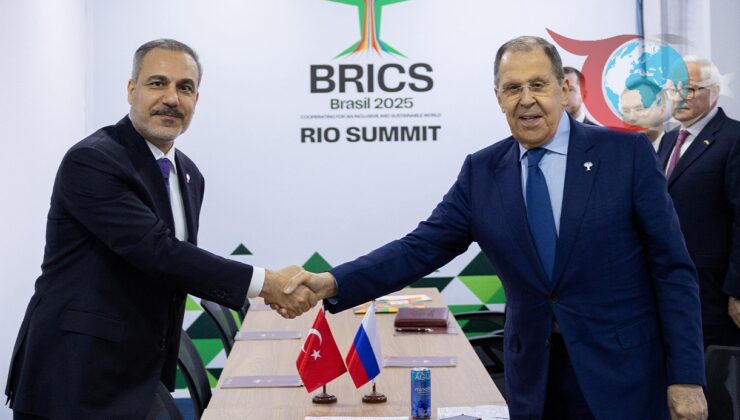 BRICS Zirvesi’nin Gölgesinde Fidan ve Lavrov Görüşmesi