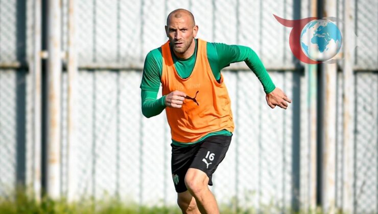 Bursaspor’un Yeni Sezonu İçin Büyük Hazırlık: 11 Yeni Transferle Güçlü Kadro