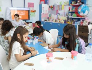 Çocuklar İçin Bilim, Sanat ve Doğa Dolu Bir Yaz: Keşif Kampüsü Yaz Okulu