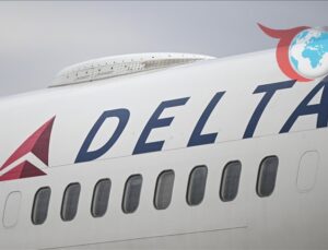 Delta Uçağı Türbülans Nedeniyle Acil İniş Yaptı
