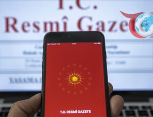 Devlet Memurlarına Yarım Zamanlı Çalışma İmkanı Resmen Geldi!