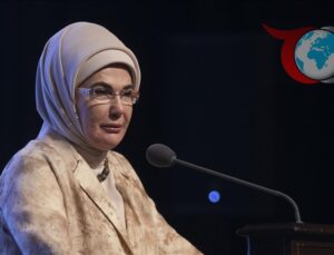 Emine Erdoğan Vatikan’da Küresel Vatandaşlık ve Adalet Çağrısı Yaptı