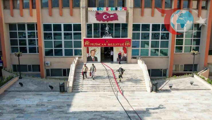 Erzincan Belediyesi’nde Gerçeği Aratmayan Yangın Tatbikatı