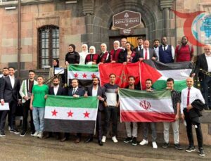 Erzurum’da Uluslararası Mezuniyet Coşkusu: “Kuşlar Yuvaya Dönüyor” Teması