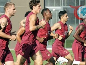 Futbolcular Milli Takım Dönüşü Antrenmanlara Hız Kesmeden Başladı