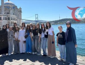 Genç Hırvat Müslümanlar İstanbul’da Dini ve Kültürel Eğitime Katıldı