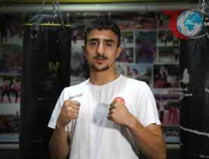 Genç Sporcunun Çifte Hayatı: Sanayide Çalışıyor, Arenada Parlıyor