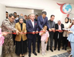 Hakkari’de Kadınların El Sanatları Sergisi Büyük İlgi Gördü