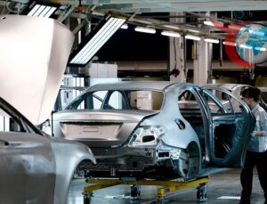 İngiltere’de Otomotiv Üretiminde Yarım Yüzyılın En Düşük Seviyesi