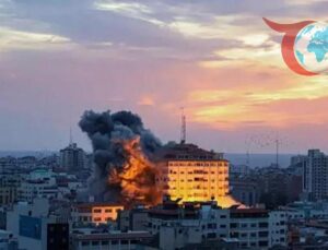 İsrail Hudeyde Limanı’nda Husi Hedeflerine Operasyon Düzenledi