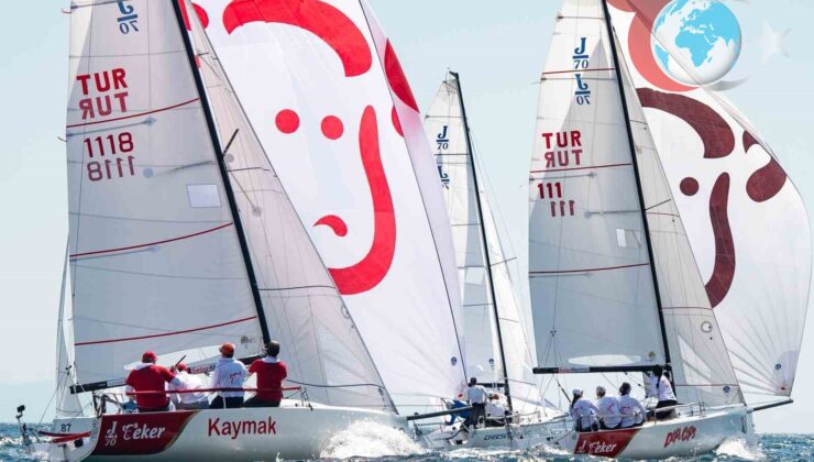 İstanbul Marmara Denizi’nde Yelken Tutkunlarına Mücadele Dolu Günler