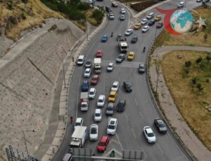 İzmir’de Taşıt Sayısında Artış Devam Ediyor