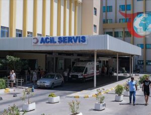 İzmir’de Yakıcı Sıcaklar Sağlık Sorunlarını Artırıyor