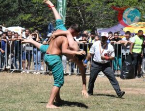 İznik’te Karakucak Güreşleri: Heyecan ve Gelenek Dolu Bir Festival