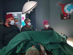 Kahta Devlet Hastanesi’nde İnovatif Fıtık Ameliyatı Başarıyla Gerçekleştirildi