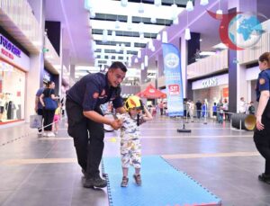 Kayseri Büyükşehir İtfaiyesi, Miniklerle Eğlenceli Eğitim Etkinliği Düzenledi