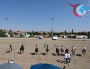 Kayseri, Geleneksel Atlı Okçuluk Şampiyonası’na Ev Sahipliği Yaptı