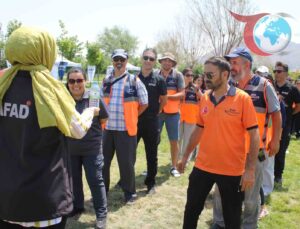 Kayseri’de AFAD Gönüllüleri Güç Birliği Yaptı