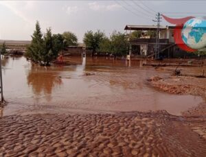 Kilis’te Şiddetli Yağış Sonrası Taşkın: İki Köy Sular Altında