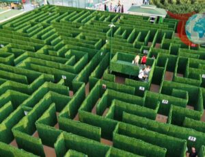 Konya’da Bilgi Temalı Labirent: Eğlendirirken Öğreten Bir Deneyim